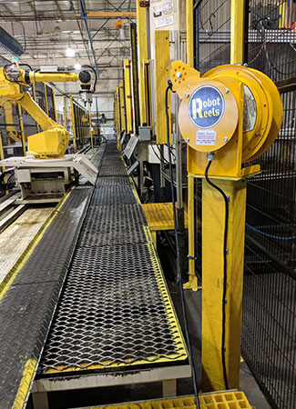Fanuc-R30iB-reel-horizontal-IN